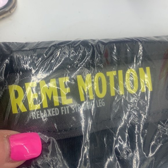 Lee NWT Relaxed Fit Straight Leg Black Jeans size 50 x 30 - Picture 4 of 5